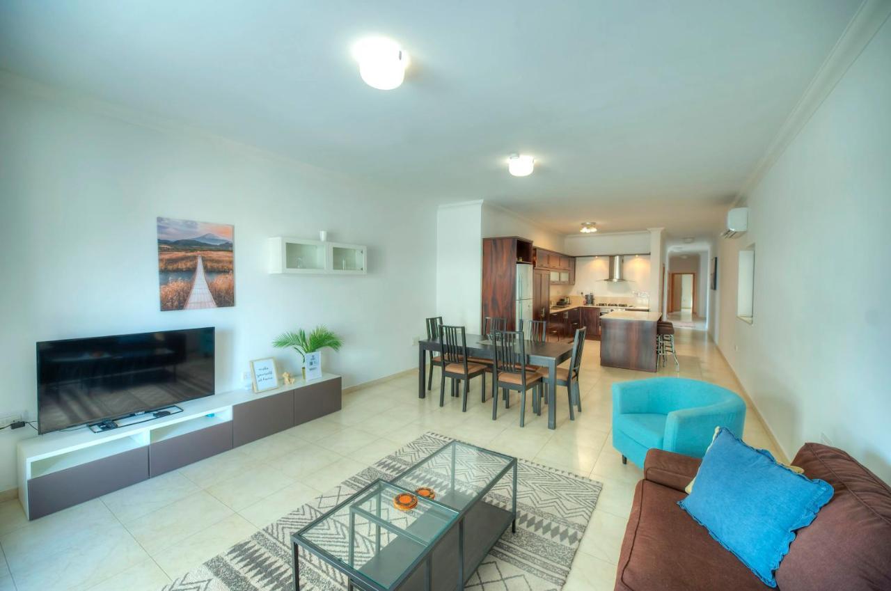 Modern 3Br Stylish & Spacious Apartment - Close To Sliema Promenade Gzira Exterior foto