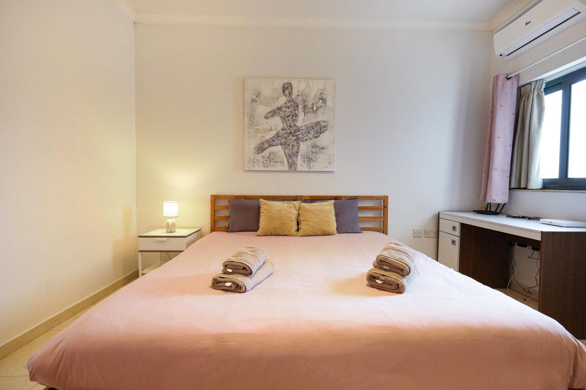 Modern 3Br Stylish & Spacious Apartment - Close To Sliema Promenade Gzira Exterior foto