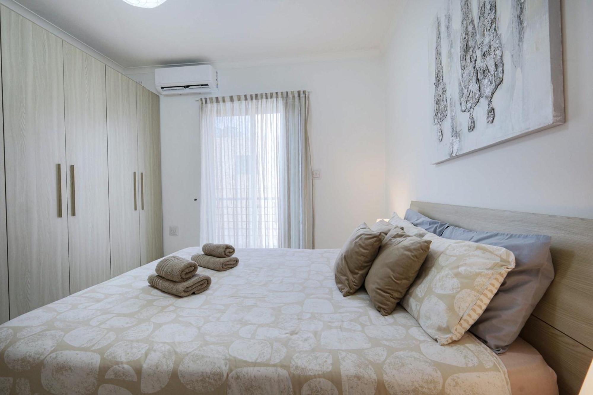 Modern 3Br Stylish & Spacious Apartment - Close To Sliema Promenade Gzira Exterior foto