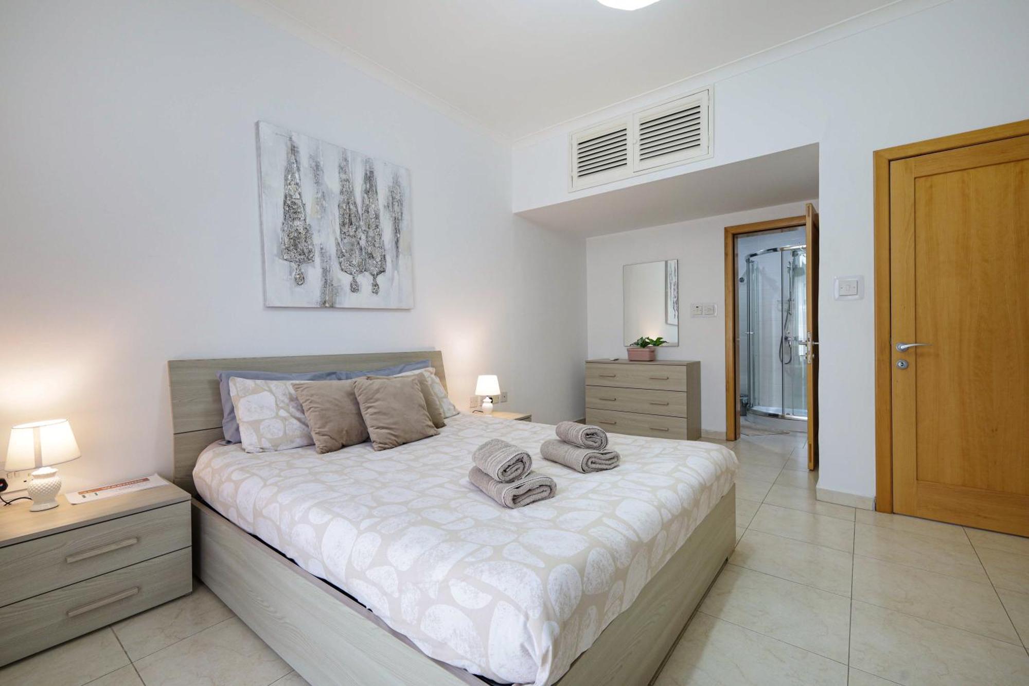 Modern 3Br Stylish & Spacious Apartment - Close To Sliema Promenade Gzira Exterior foto