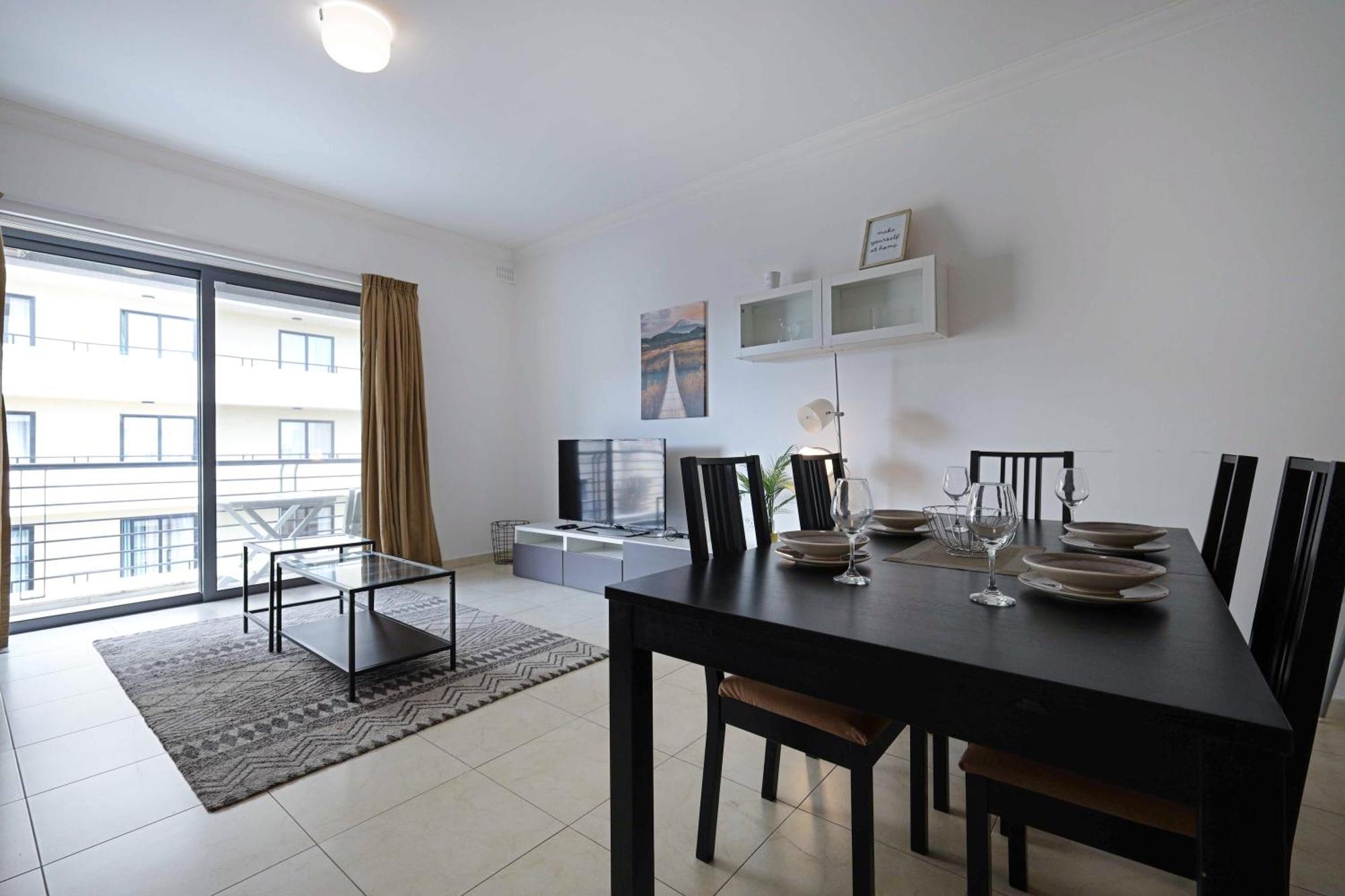Modern 3Br Stylish & Spacious Apartment - Close To Sliema Promenade Gzira Exterior foto