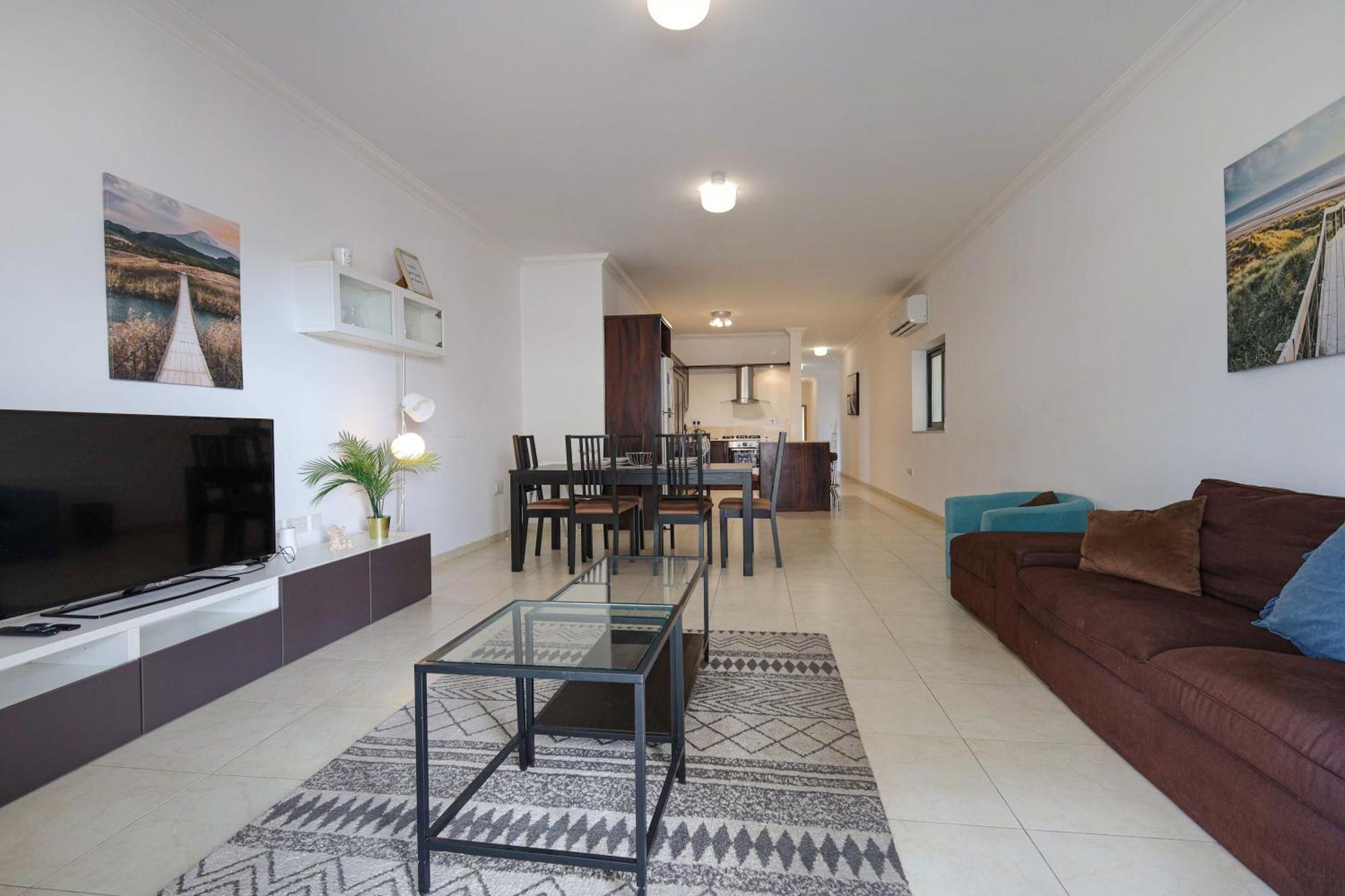 Modern 3Br Stylish & Spacious Apartment - Close To Sliema Promenade Gzira Exterior foto
